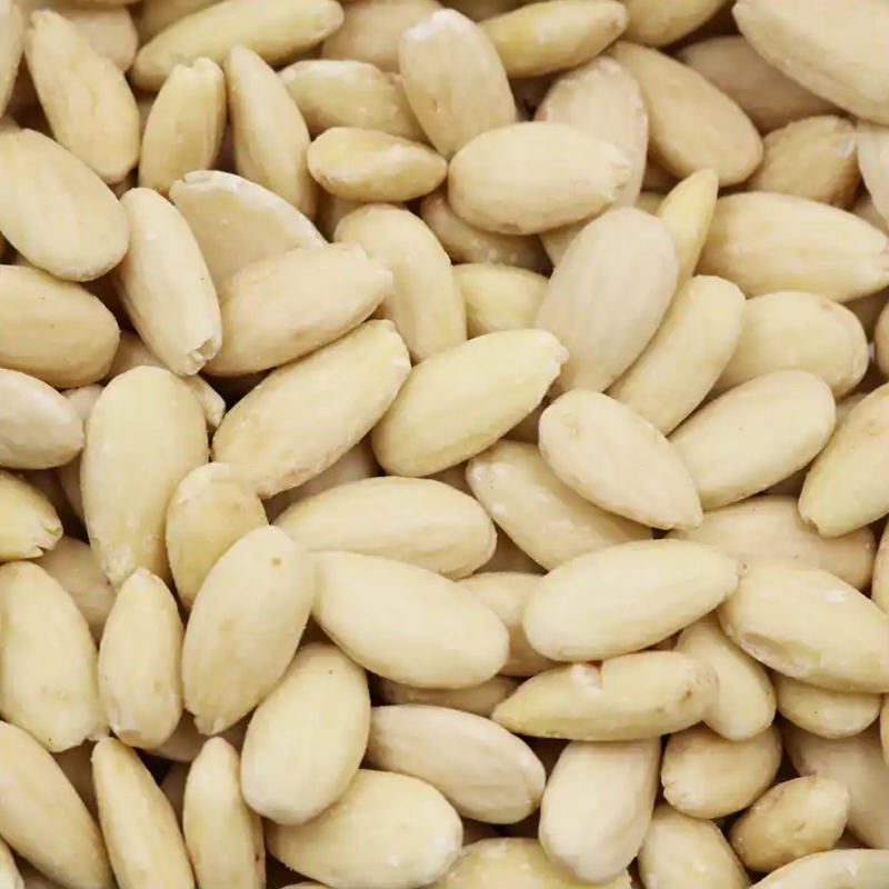 Blanched almonds | 1kg